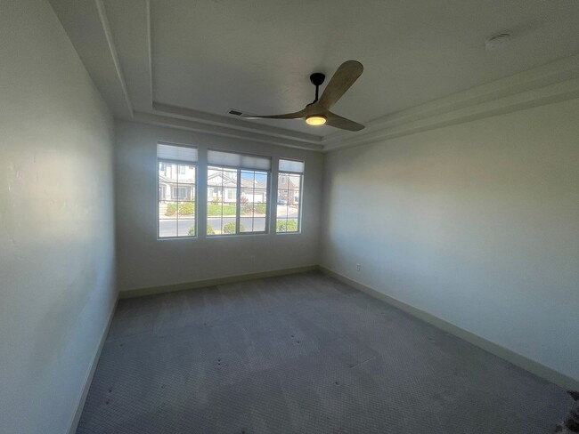 Building Photo - Immaculate 1 Bedroom, 1 Bathroom Casita in...