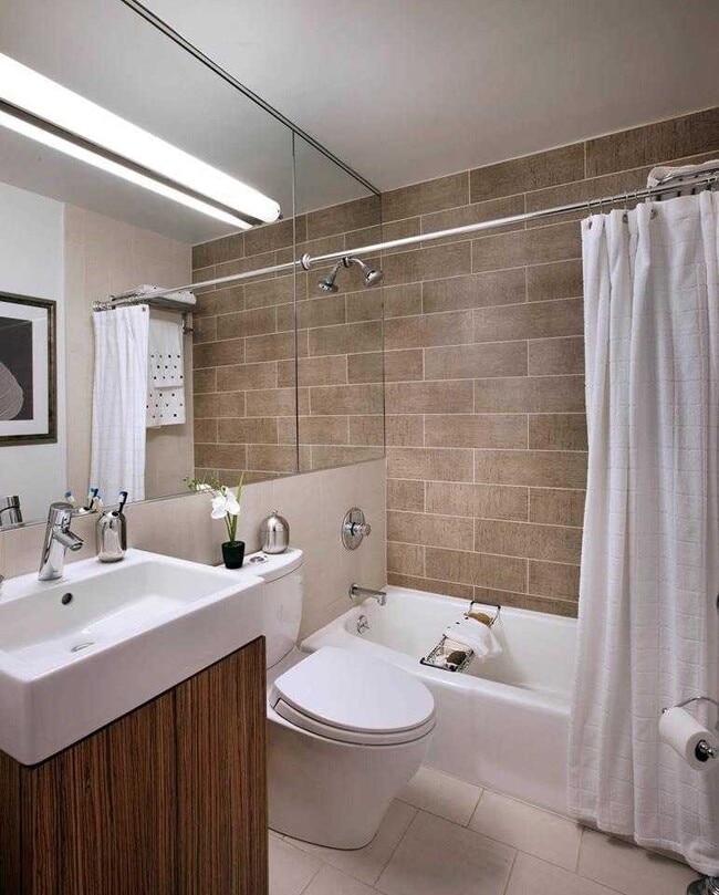 Building Photo - The Wimbledon