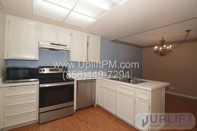 Building Photo - 15717 Davis Cup Ln