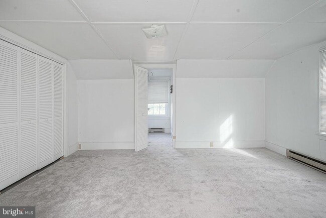 Building Photo - 172 Stewart Rd