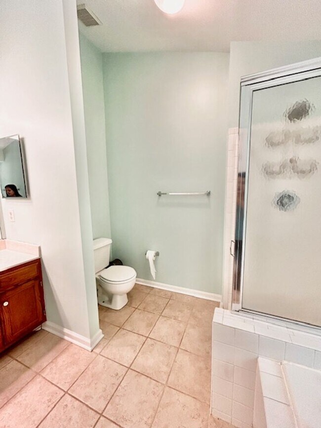 Building Photo - 7503 Westmore Dr