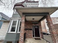 Building Photo - 4619 Park Ave