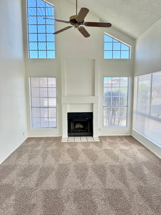 Building Photo - Two Story 3 Bedroom/2.5 Bath Home. Clean & Ready for Immediate Move-in!