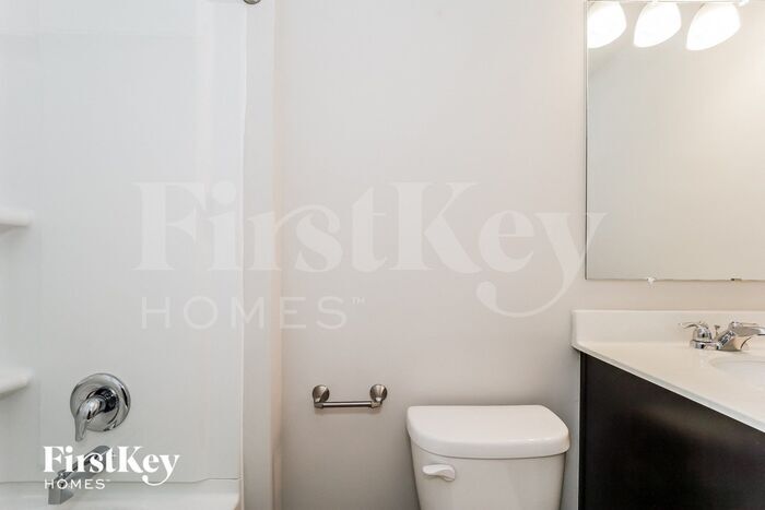 Building Photo - 1017 Creekhead Dr