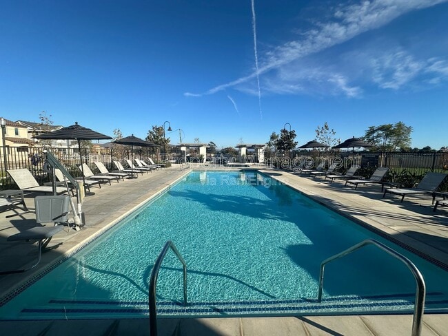 Building Photo - 97 S Nevada Ave