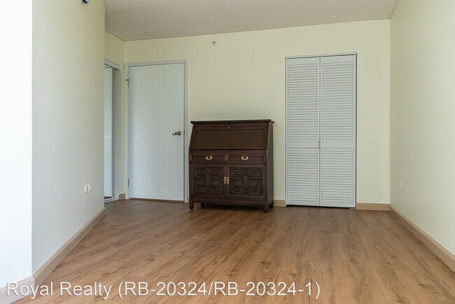 Building Photo - 2 br, 1 bath House - 1314 Kalakaua Avenue ...