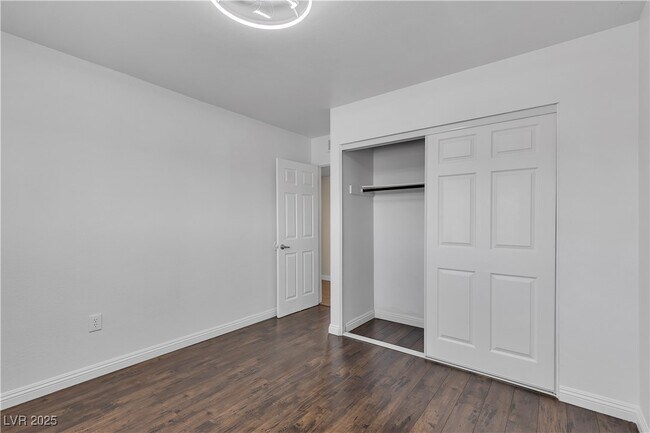 Building Photo - 7604 Charles Conrad Cir