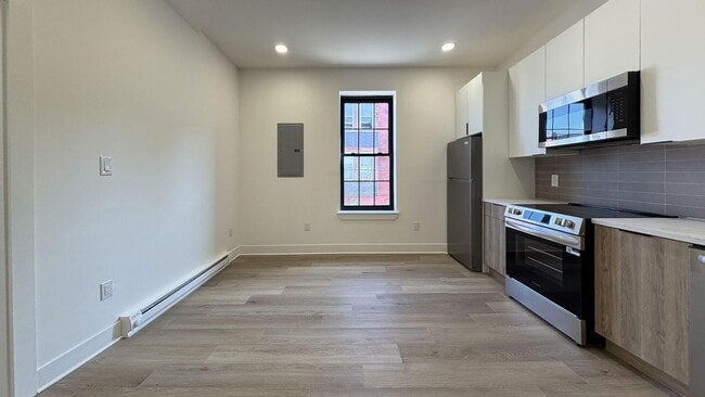 Building Photo - 1720 N 24th St