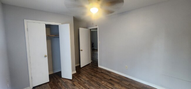 Building Photo - 416 E K St