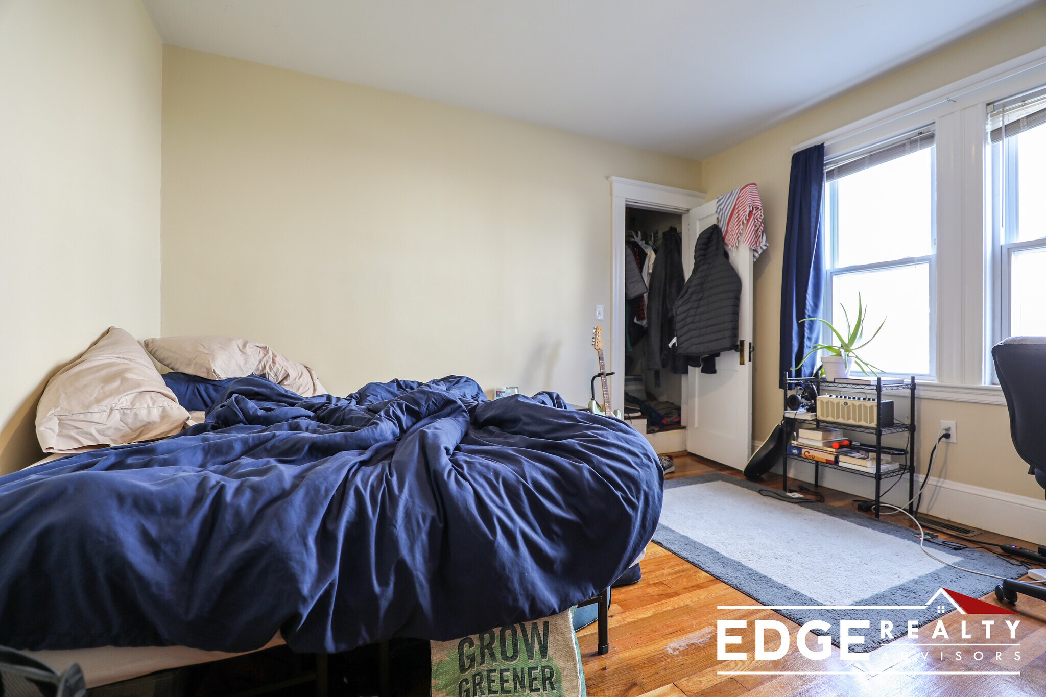 Building Photo - 8 Matchett St