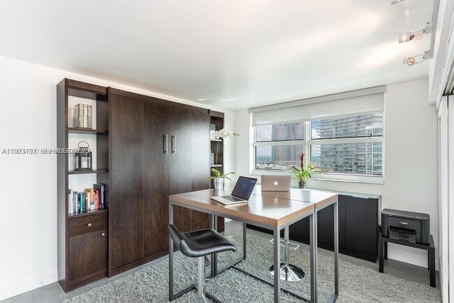 Building Photo - 90 Alton Rd