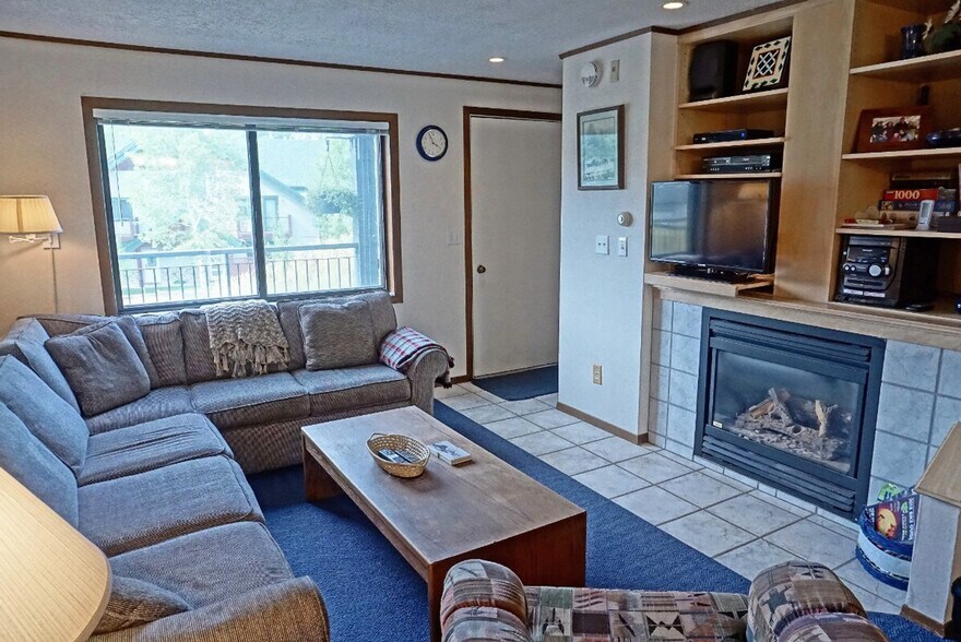 Building Photo - 1710 Saddle Creek Ct