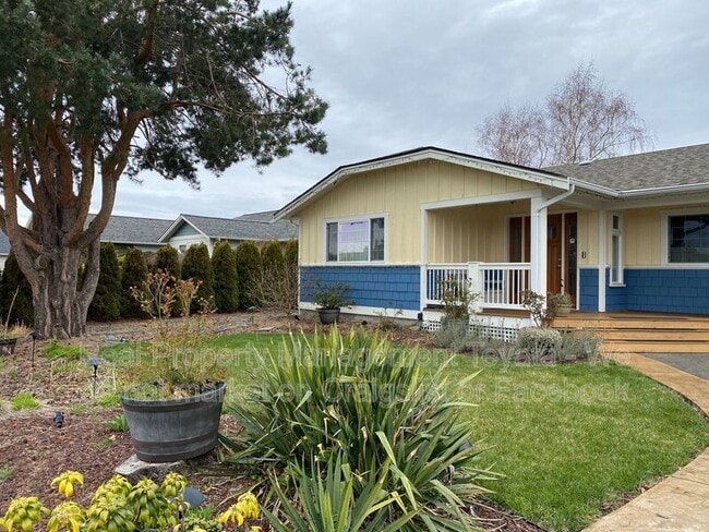 Building Photo - 8252 Cowichan Rd