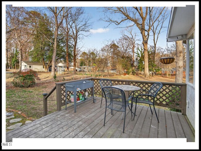 Building Photo - 5008 Autumn Dr