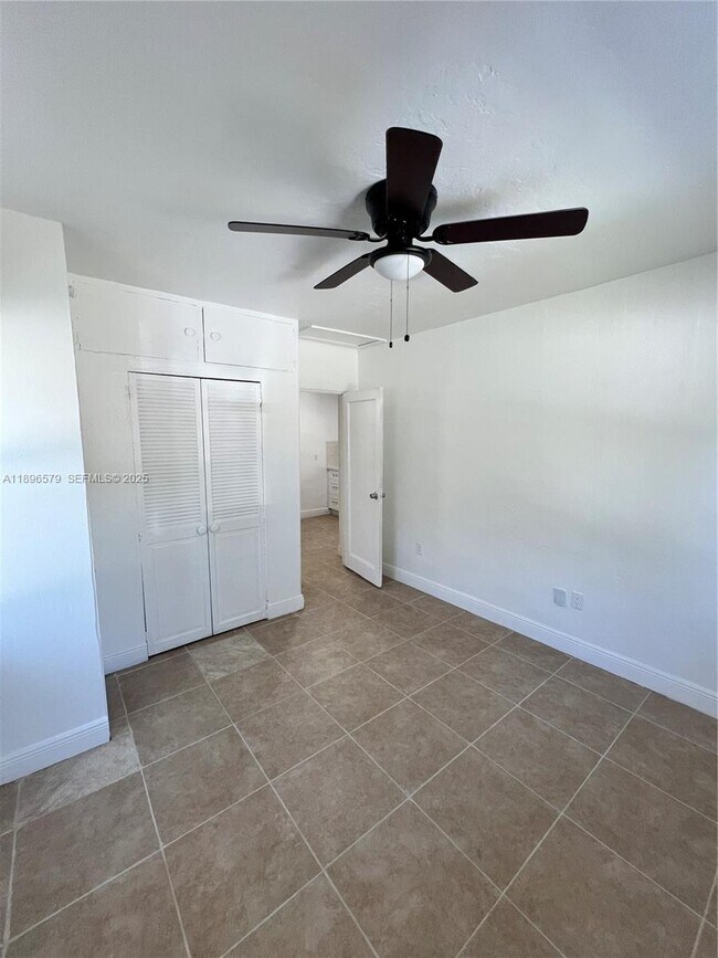 Building Photo - 2588 NE 182nd Terrace