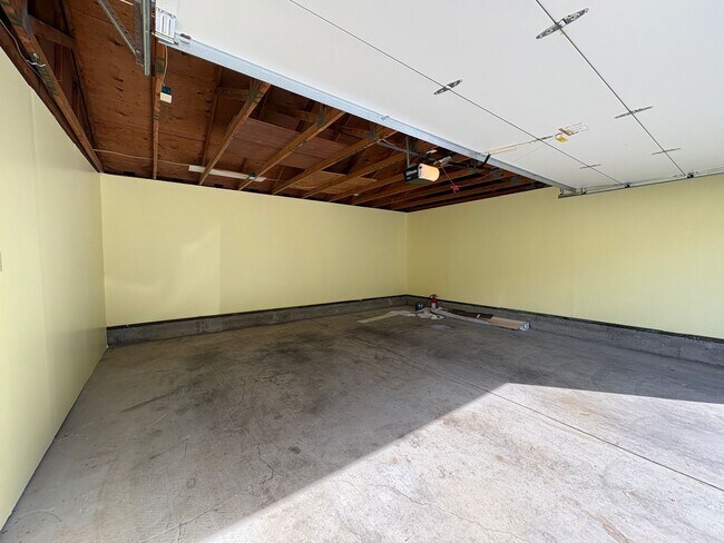 Building Photo - 50 Horgan Ave