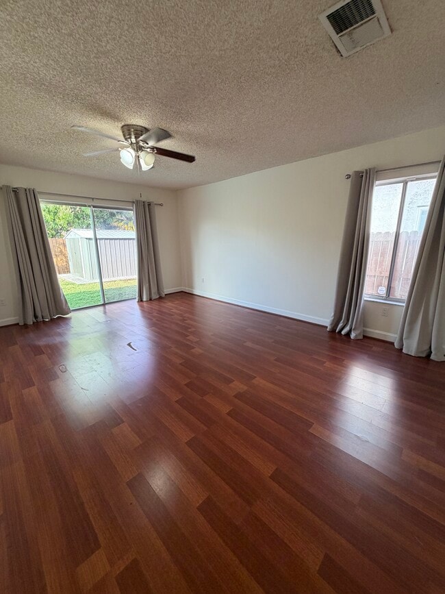 Building Photo - 13261 SW 102nd Terrace