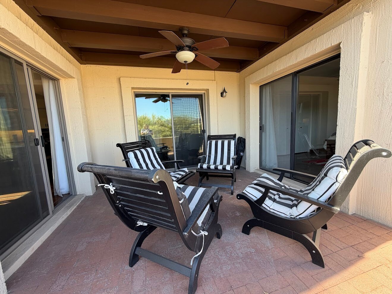 Building Photo - 37801 N Cave Creek Rd