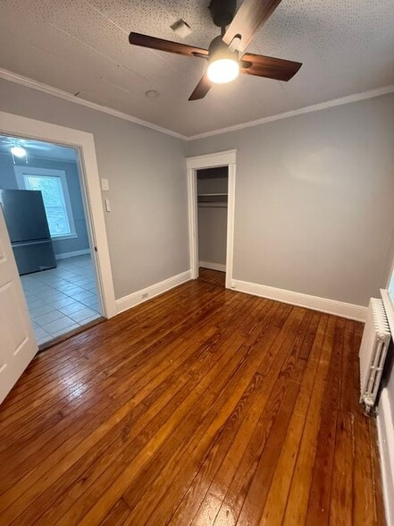 Building Photo - 319 Delavan Ave