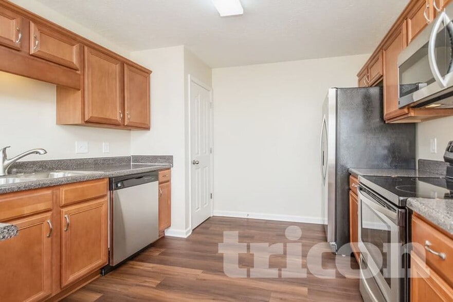 Building Photo - 2305 Cason Trail