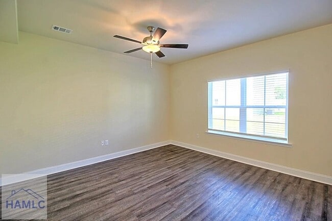 Building Photo - 711 Mill Creek Cir
