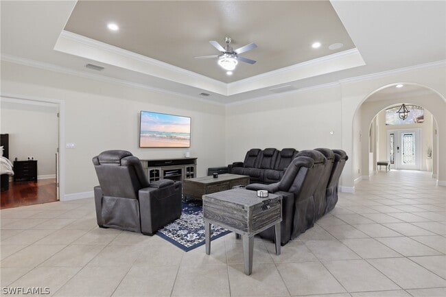 Building Photo - 13818 Farnese Dr