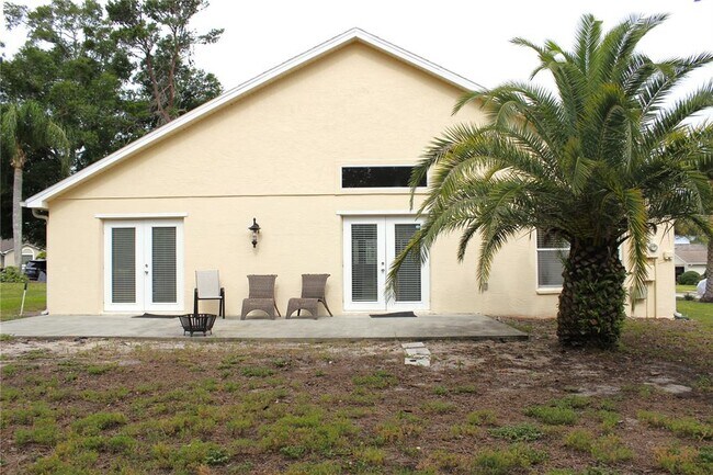 Building Photo - 13748 Meade Ct