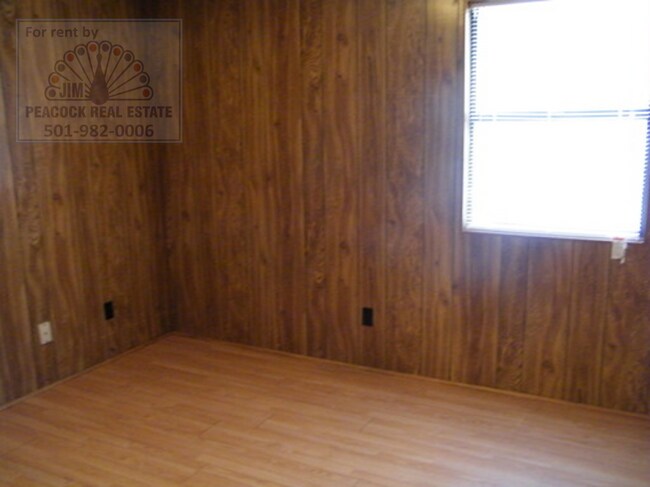 Building Photo - 410 Cherrie Ave