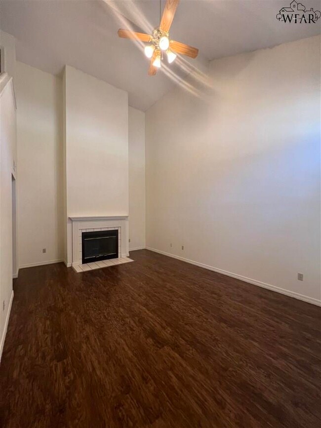 Building Photo - 4705 Eldorado Dr