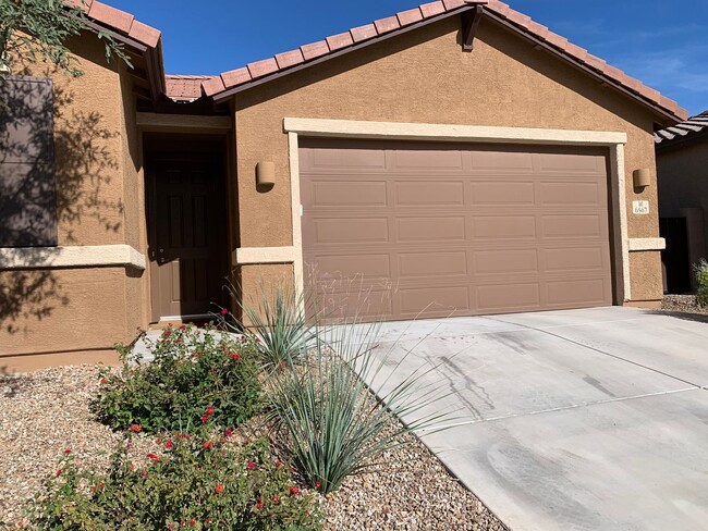 Building Photo - 3 Bedroom 2 Bath Home with 2 car garage, only built in 2020