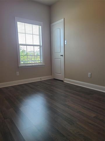 Building Photo - 3102 Flowering Springs Dr