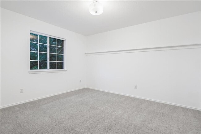 Building Photo - 712 Arrowood Pl