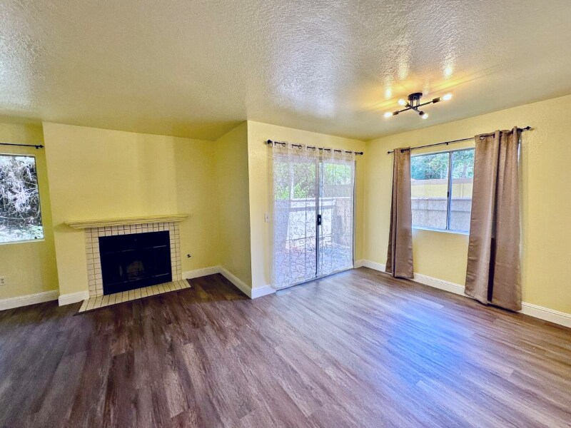 Building Photo - 11275 Avenida De Los Lobos