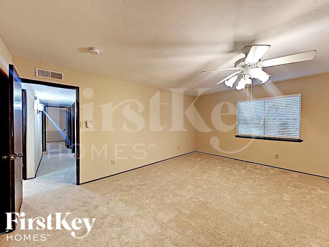 Building Photo - 3409 Ardis Dr