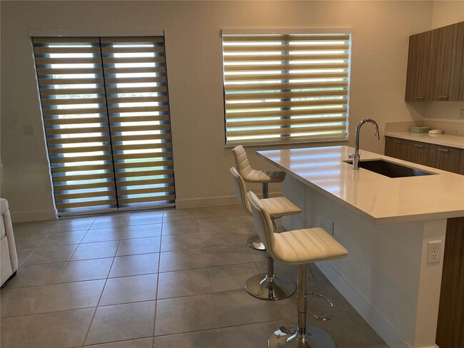 Building Photo - 4435 SW 174th Ave