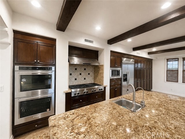Building Photo - 15 Corte Cabrito