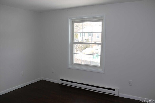 Building Photo - 313 Hudson Ave