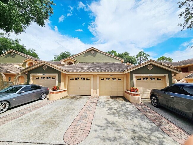 Building Photo - 7838 Sugar Bend Dr