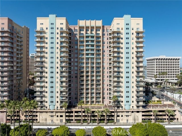 Building Photo - 488 E Ocean Blvd