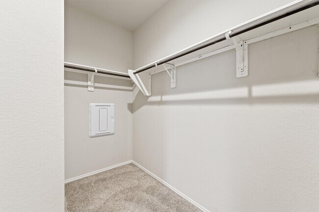 Building Photo - 21143 Waze Lewis Dr