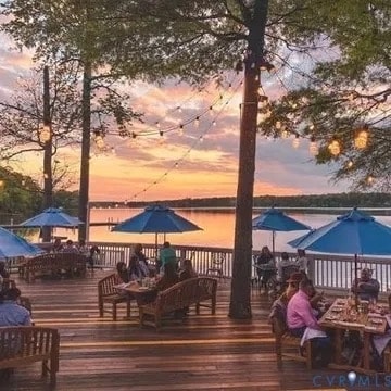 Enjoy waterfront dining in the neighborhood! - 14406 Deer Meadow Dr