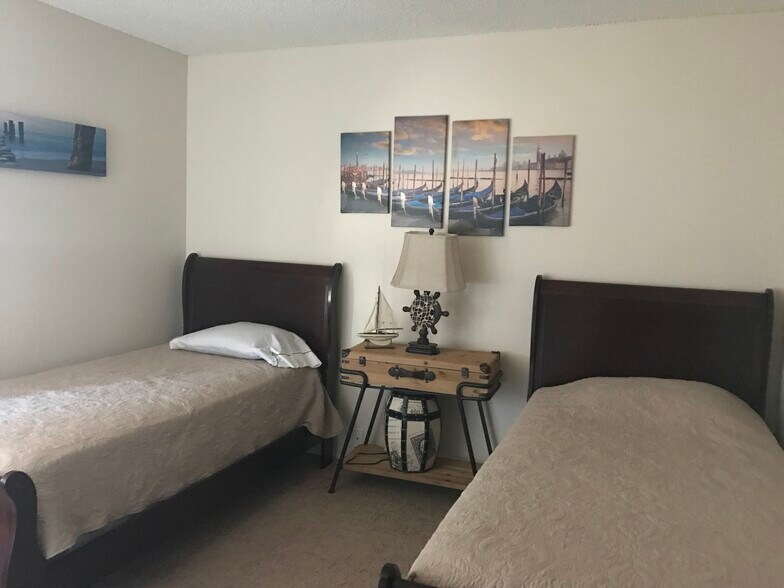 Comfy Beds in the second bedroom - 400 N Sunrise Way