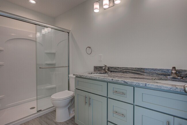 Building Photo - 253 Desoto Rd