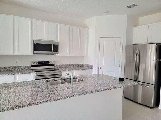 Building Photo - 1022 Alabaster Wy