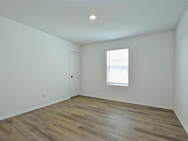 Building Photo - 229 Vortex Pass