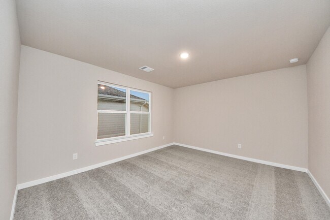 Building Photo - 32307 Fly Fish Wy