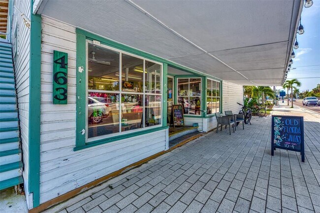 Building Photo - 2400 N Beach Rd