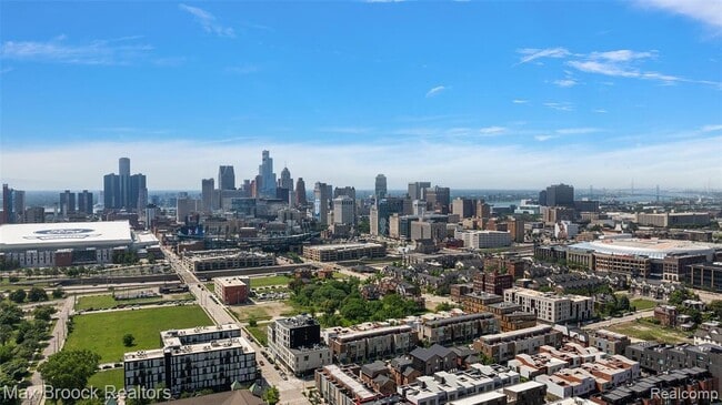 Building Photo - 284 Alfred St