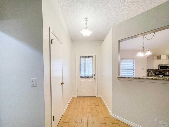 Building Photo - 9049 Bluebay Ln