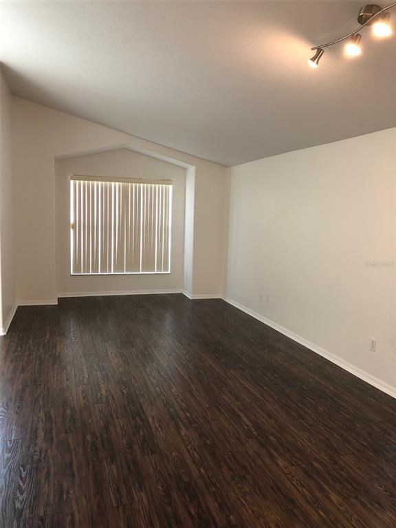 Building Photo - 11231 Crystal Glen Blvd